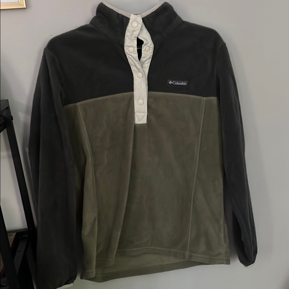 Columbia Charcoal and Olive Fleece Pullover
